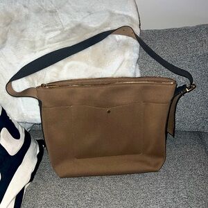 Cuyana Oversized Sling Bag- Cappuccino